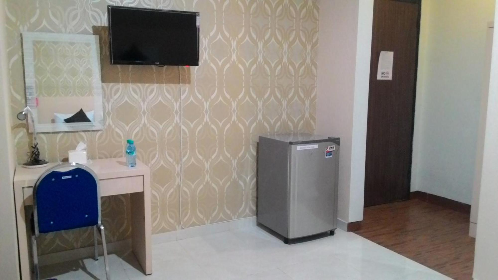 Swk 95 Hotel Surabaja Zewnętrze zdjęcie