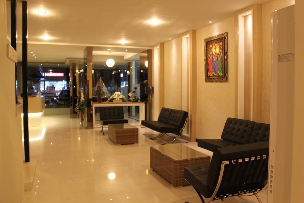 Swk 95 Hotel Surabaja Zewnętrze zdjęcie