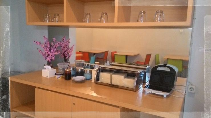 Swk 95 Hotel Surabaja Zewnętrze zdjęcie